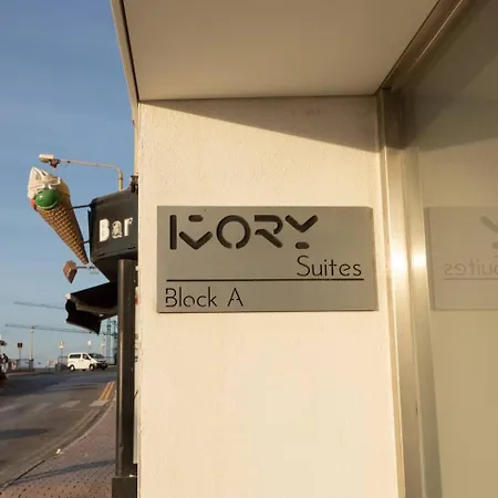 Ivory Seafront With Views!- Fl 25 By Homely Apartament *