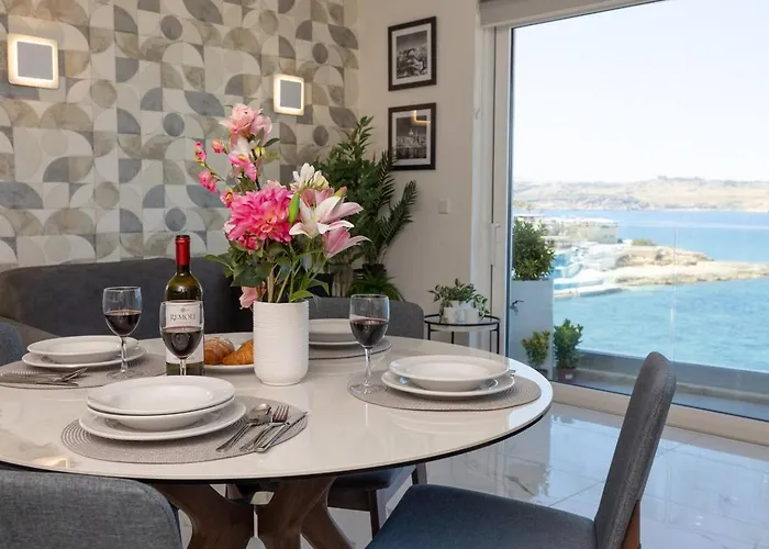 Ivory Seafront With Views!- Fl 25 By Homely St. Paul's Bay