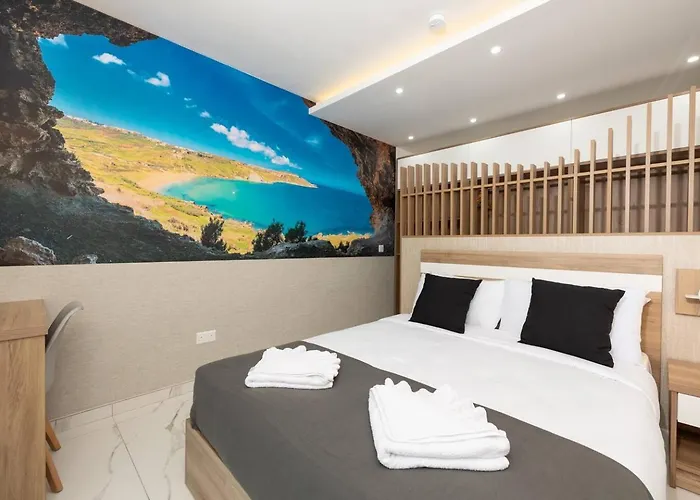 Ivory Seafront With Views!- Fl 25 By Homely * St. Paul's Bay